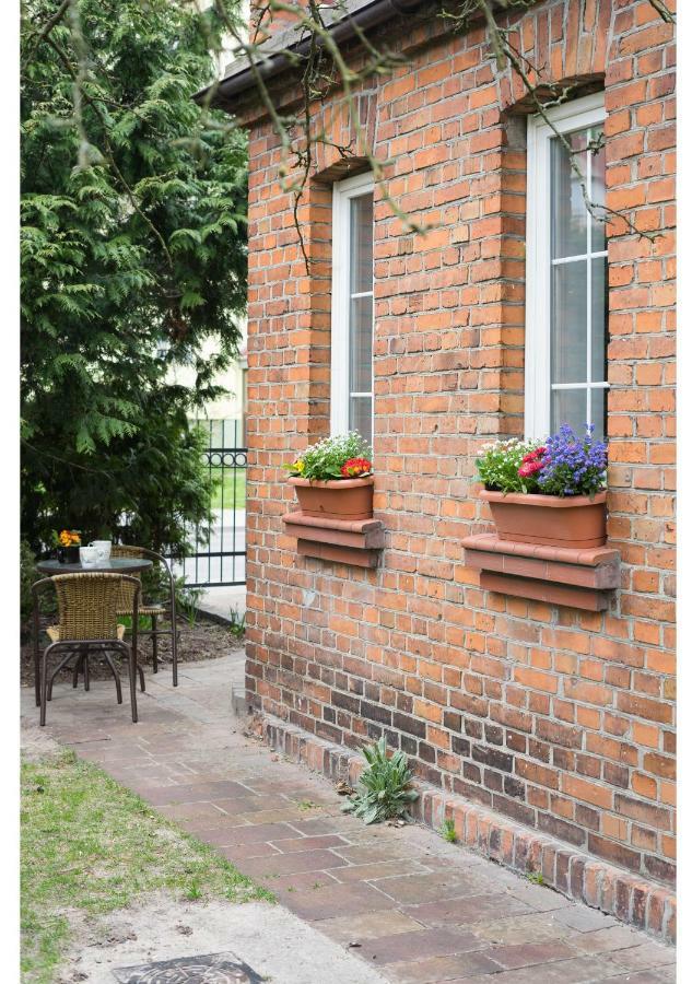 Gostynin Garden Apartment Екстериор снимка
