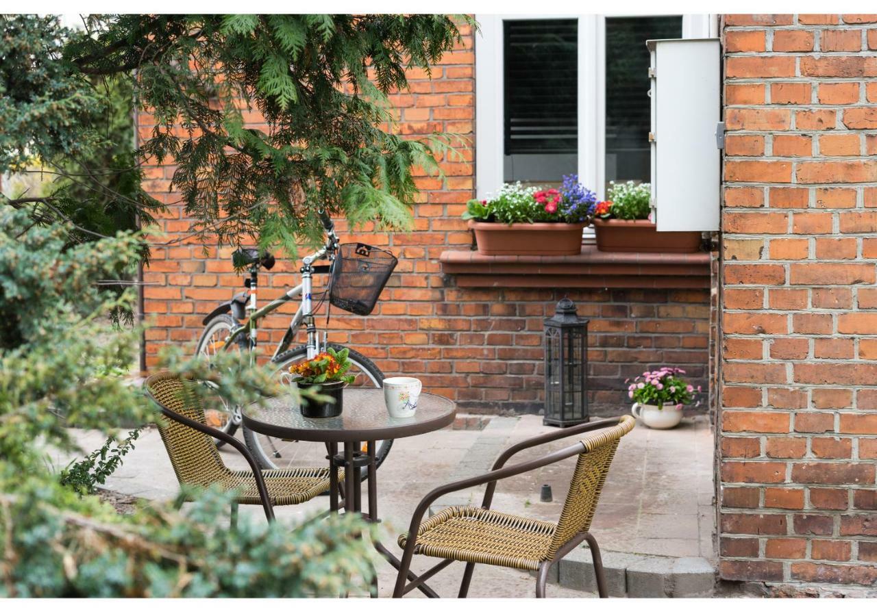 Gostynin Garden Apartment Екстериор снимка